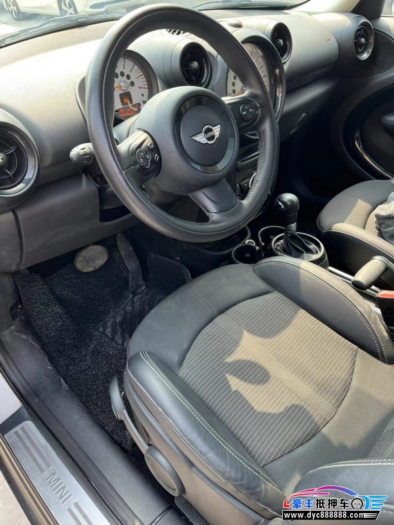 14年宝马MINI轿车抵押车出售