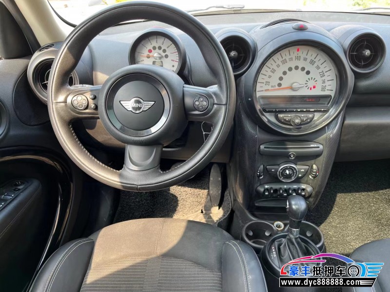 14年宝马MINI轿车抵押车出售