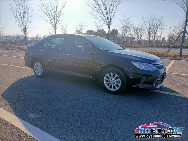 17年丰田凯美瑞轿车抵押车出售