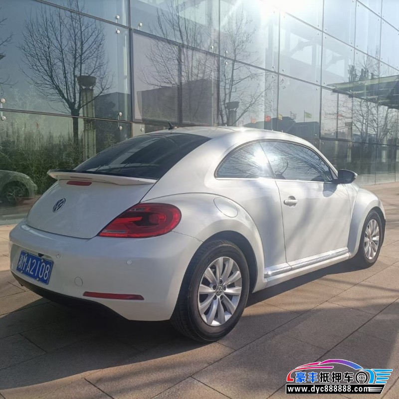 13年大众甲壳虫轿车抵押车出售