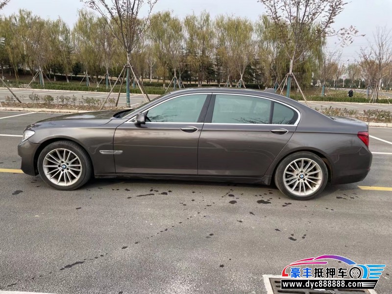 14年宝马7系轿车抵押车出售