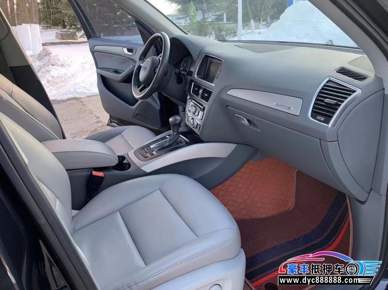 15年奥迪Q5轿车抵押车出售