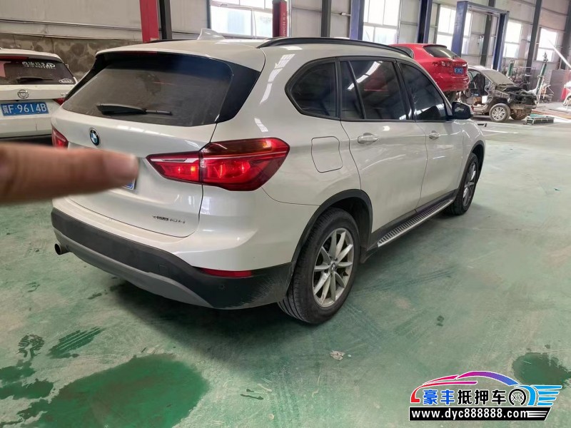 19年宝马X1轿车抵押车出售