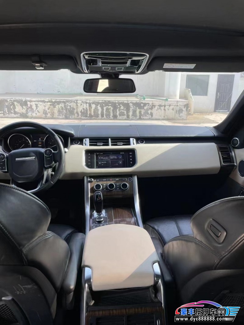 18年路虎揽胜运动轿车抵押车出售