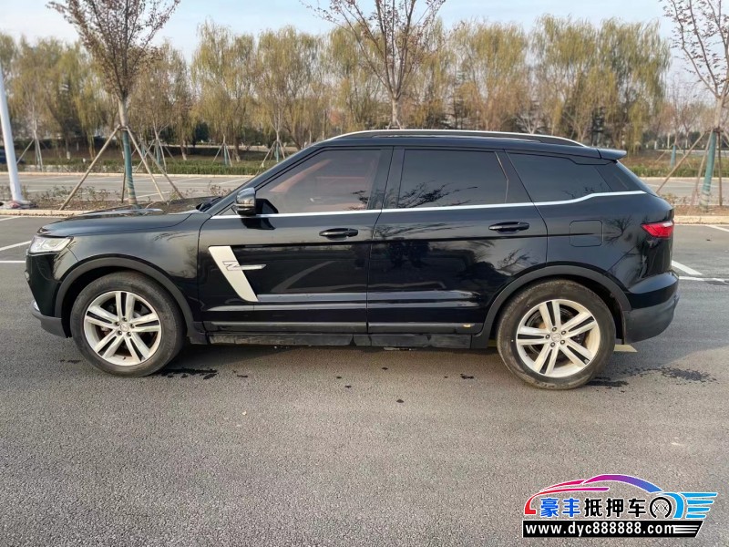 18年众泰T700轿车抵押车出售