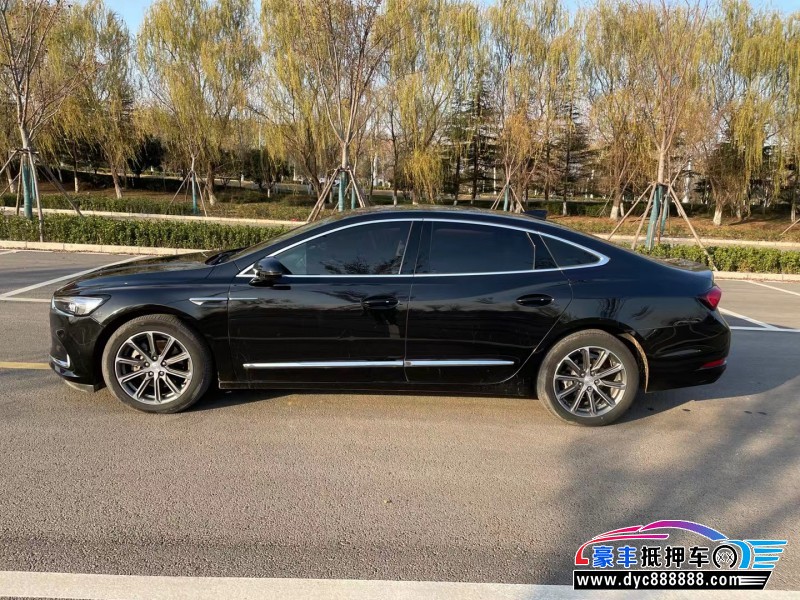 20年别克君越轿车抵押车出售