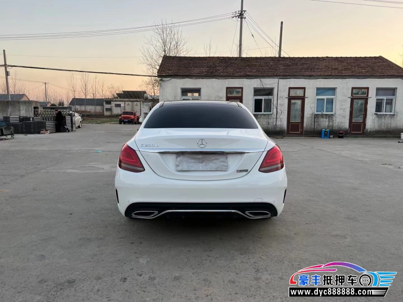 21年奔驰C级轿车抵押车出售