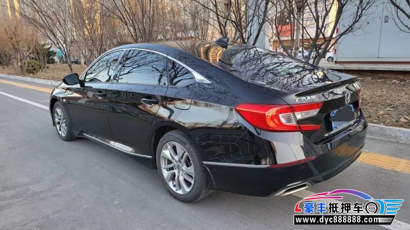 19年本田雅阁轿车抵押车出售