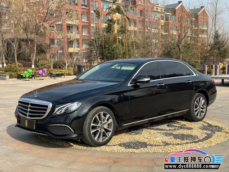 19年奔驰E轿车抵押车出售