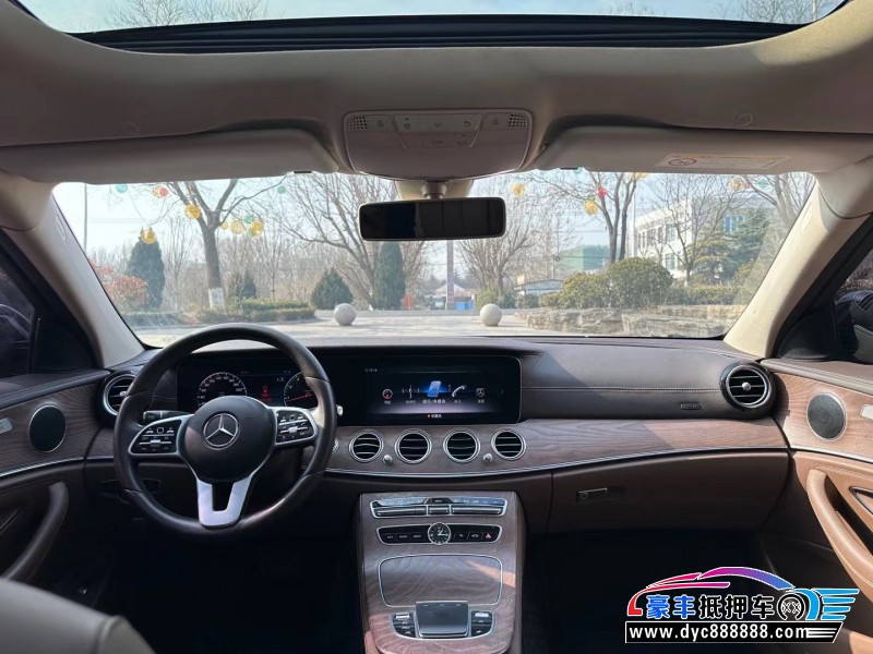 19年奔驰E轿车抵押车出售