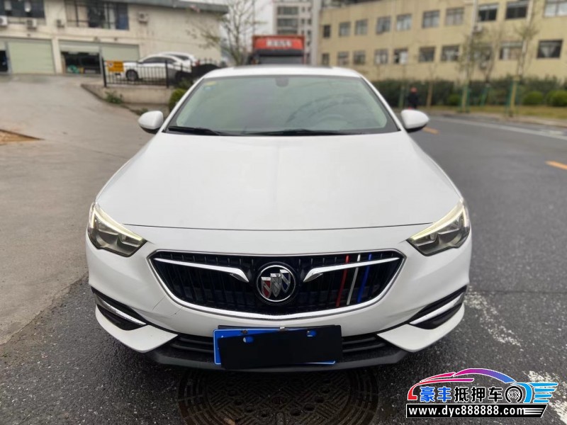 18年别克君威轿车抵押车出售