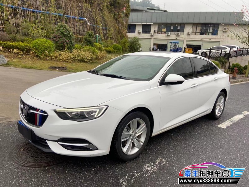 18年别克君威轿车抵押车出售