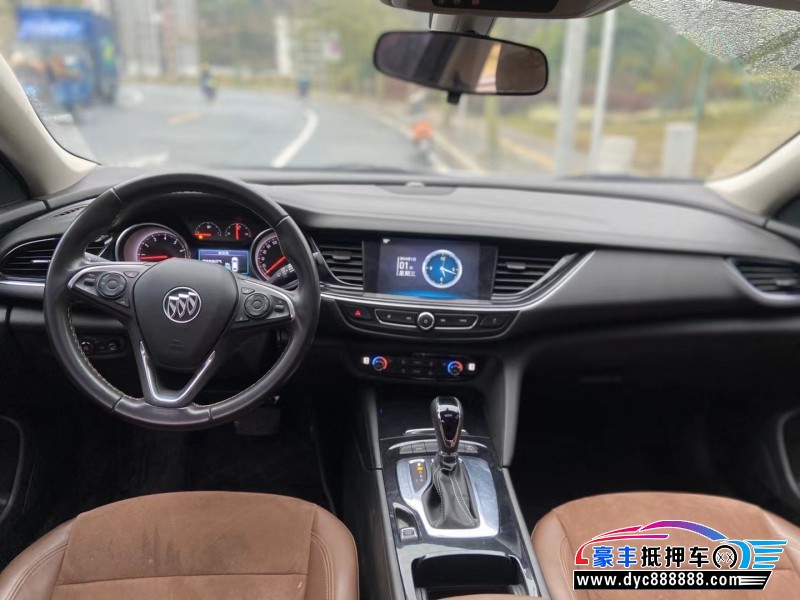 18年别克君威轿车抵押车出售