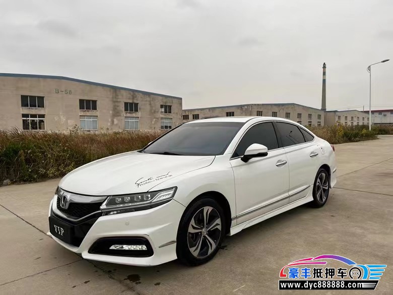 17年本田思铂睿轿车抵押车出售