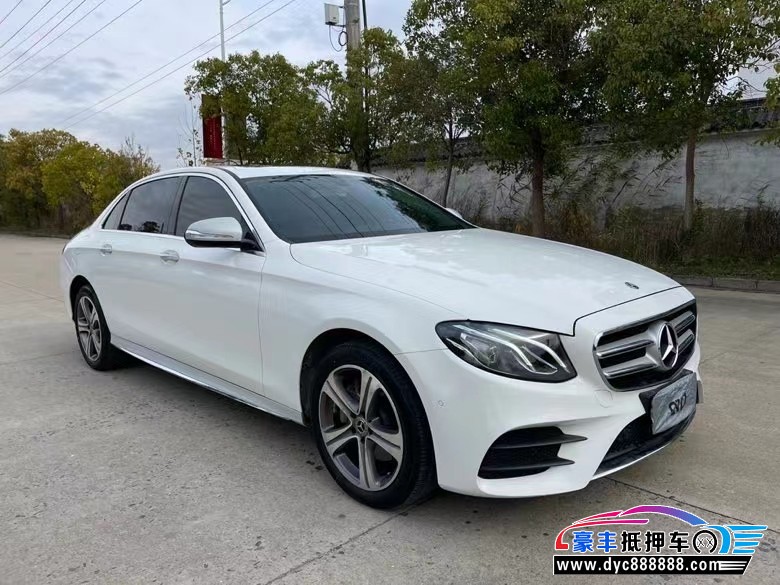 19年奔驰E轿车抵押车出售