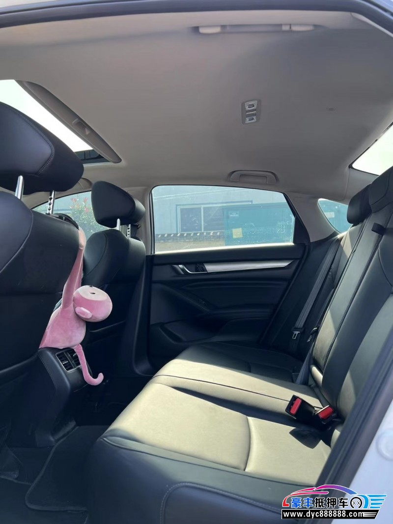 21年本田雅阁轿车抵押车出售