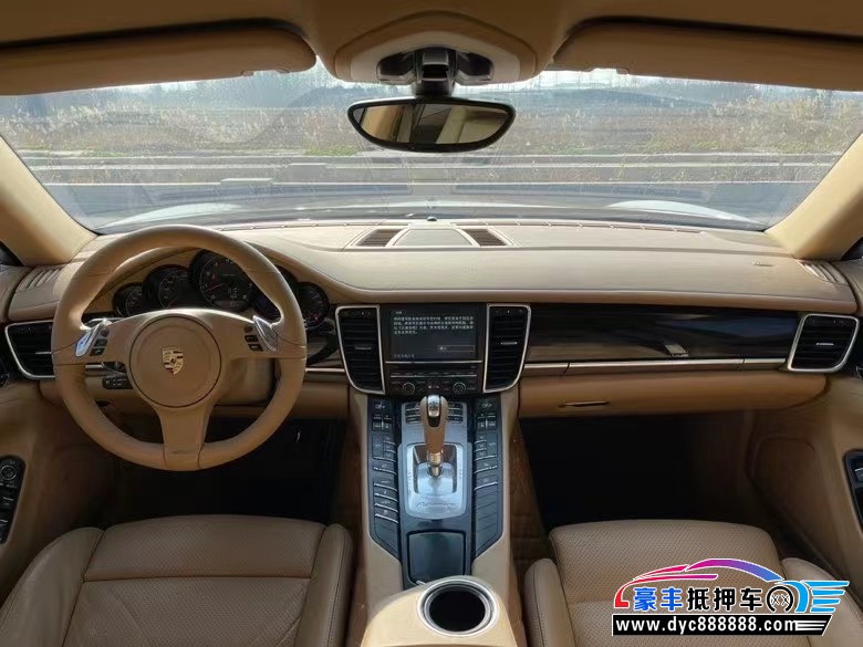 15年保时捷帕纳梅拉轿车抵押车出售