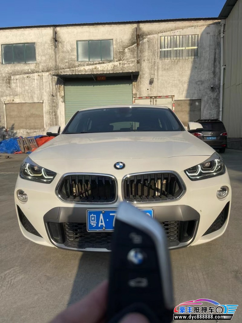 19年宝马X2轿车抵押车出售