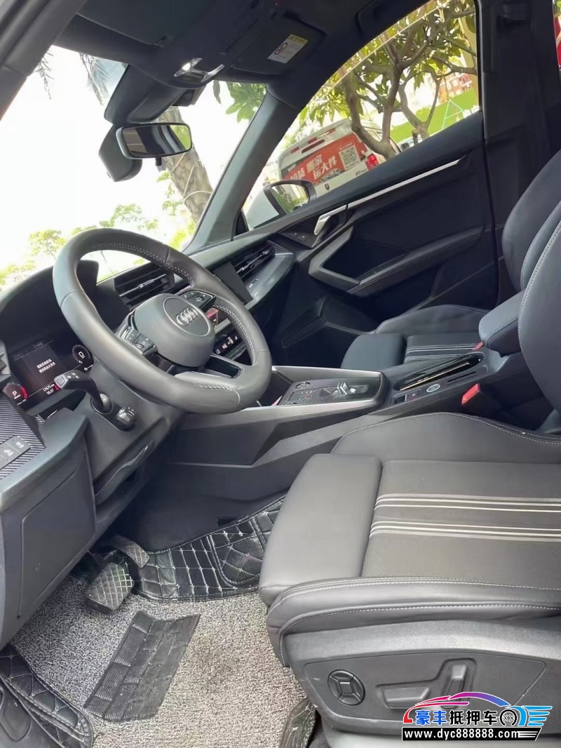 21年奥迪A3轿车抵押车出售