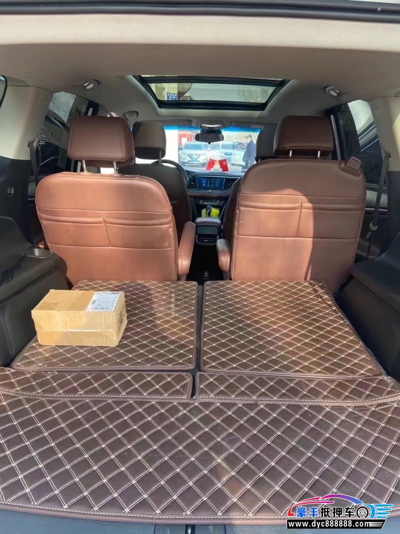 18年别克别克GL6MPV抵押车出售