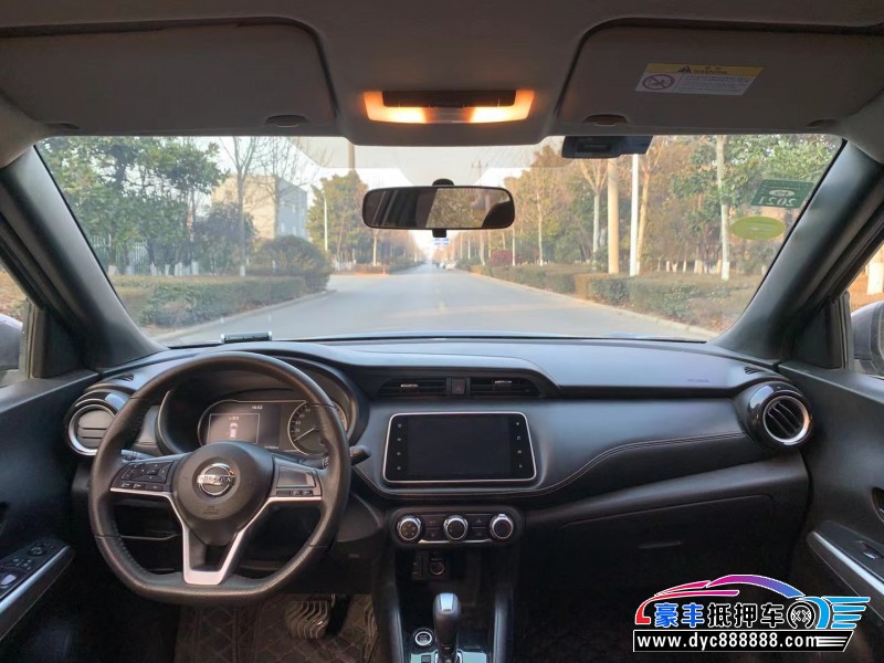 19年日产劲客轿车抵押车出售