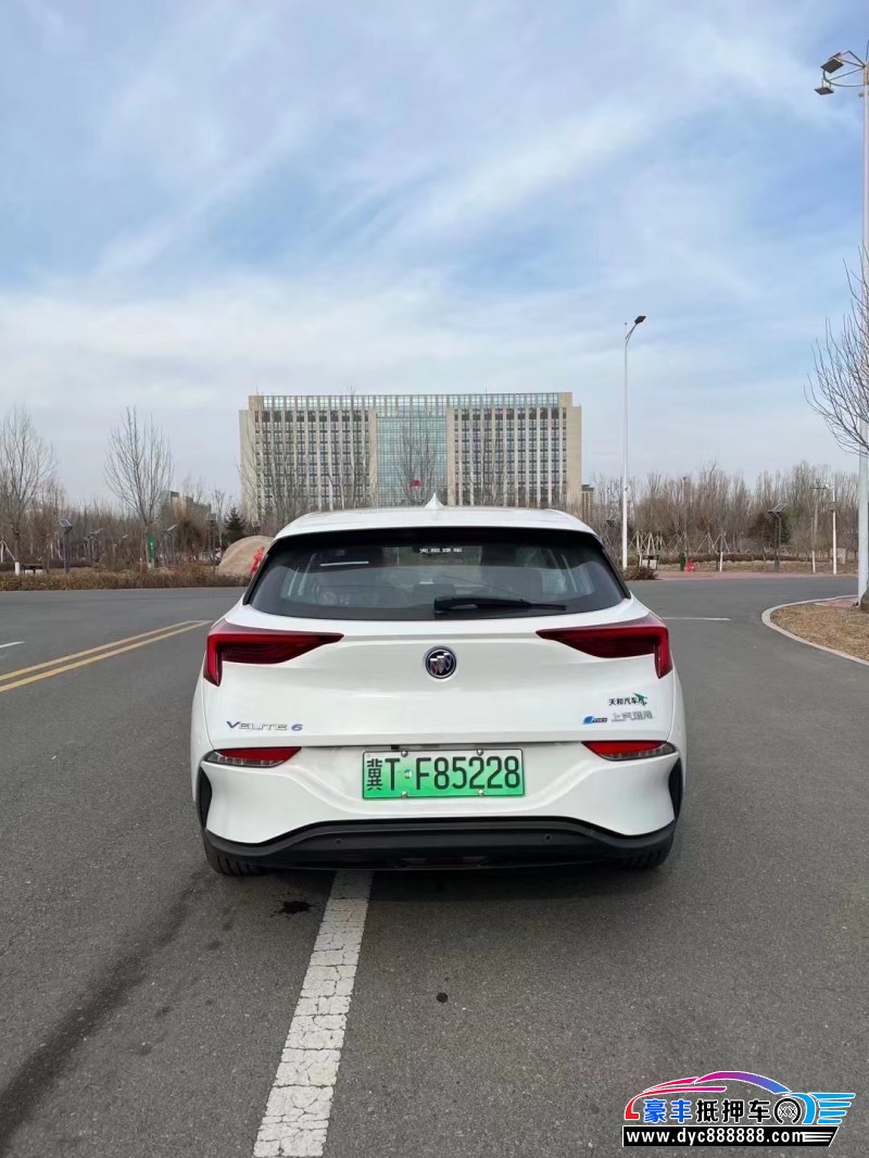 22年别克微蓝轿车抵押车出售