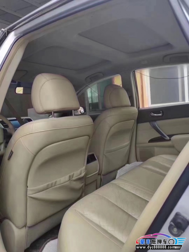 09年日产天籁轿车抵押车出售