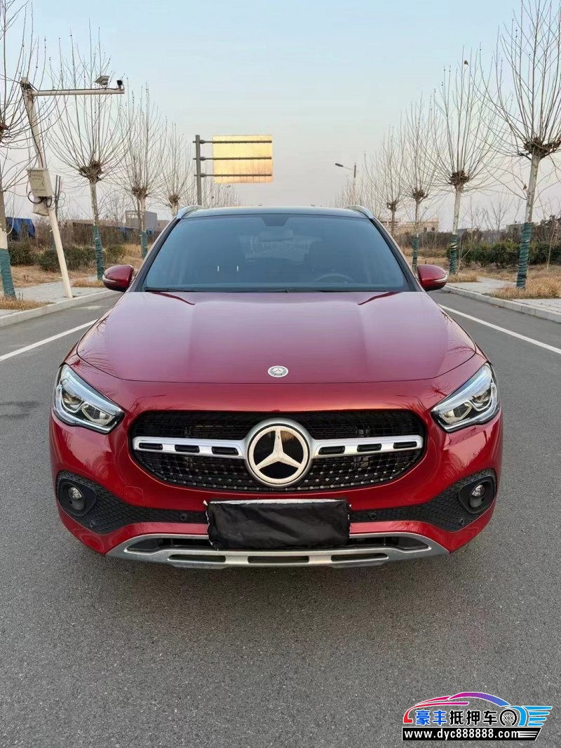 21年奔驰GLA轿车抵押车出售