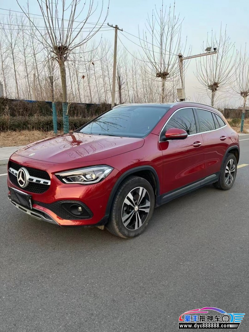 21年奔驰GLA轿车抵押车出售