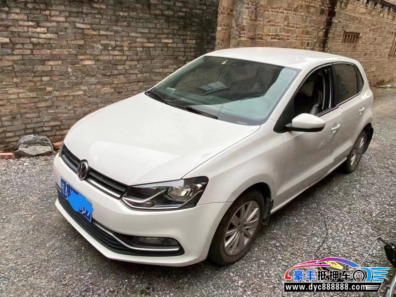 15年大众polo轿车抵押车出售