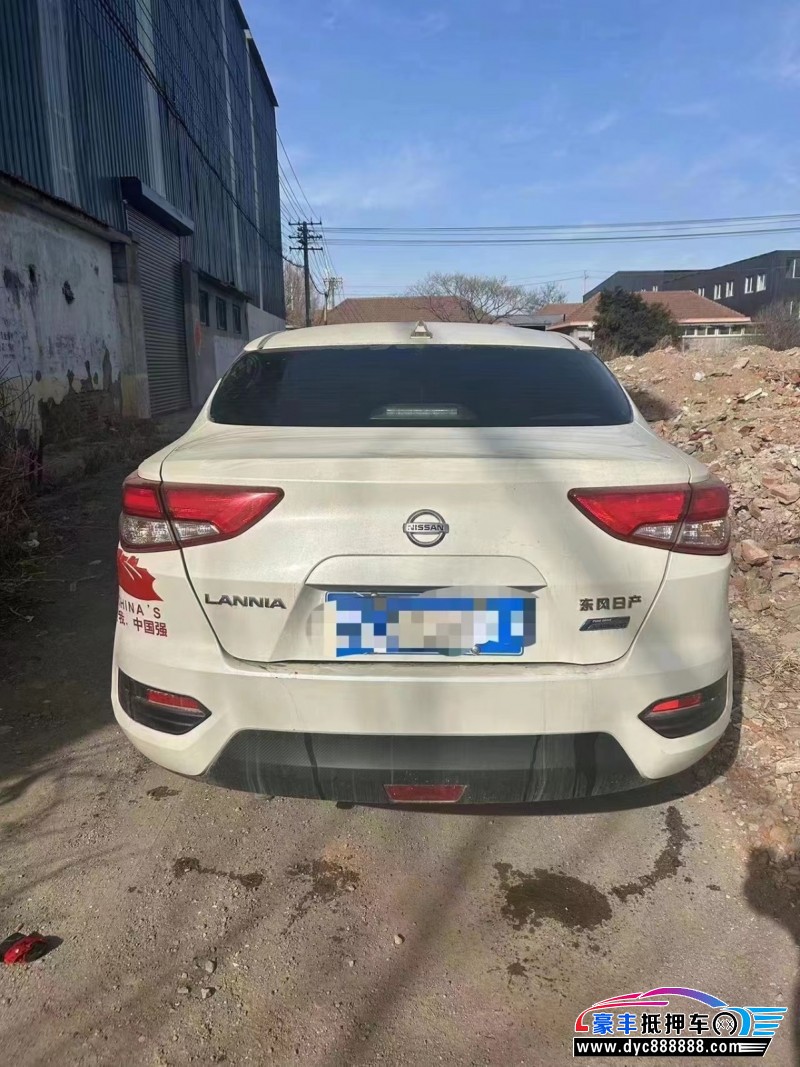 21年日产蓝鸟轿车抵押车出售