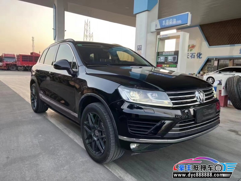 17年大众途锐轿车抵押车出售