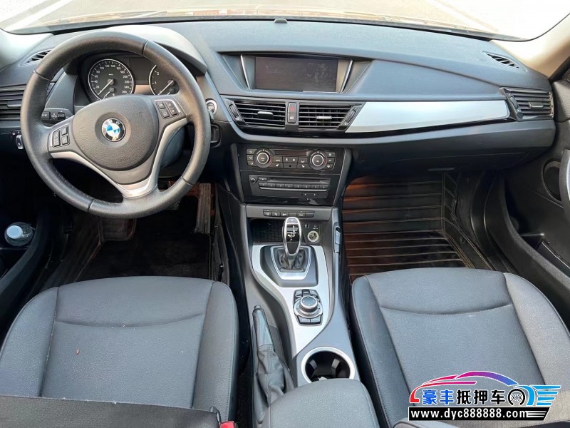 15年宝马X1轿车抵押车出售