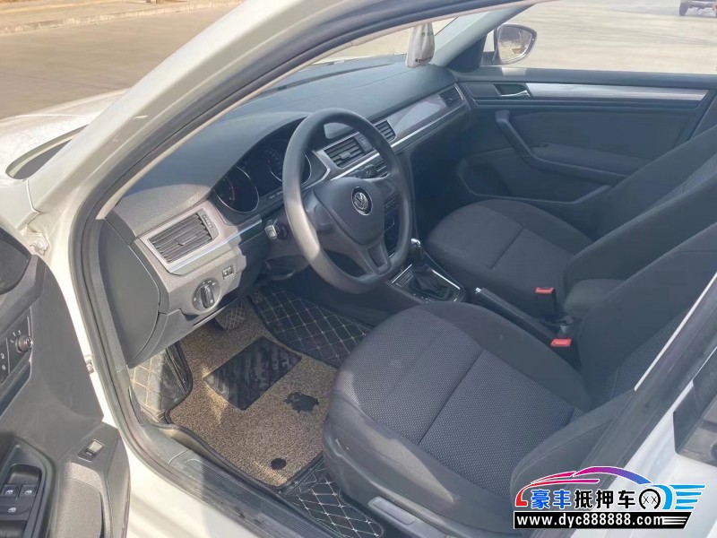 20年大众宝来轿车抵押车出售