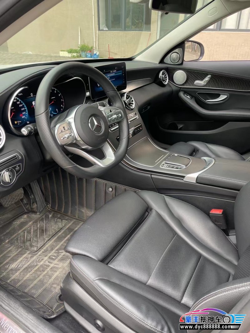 20年奔驰C级轿车抵押车出售