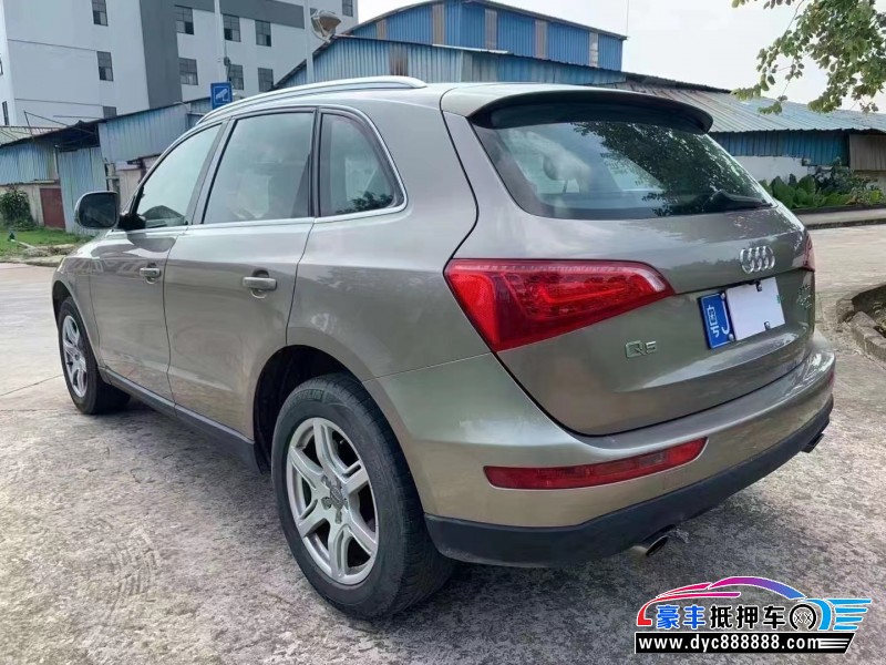 11年奥迪Q5轿车抵押车出售