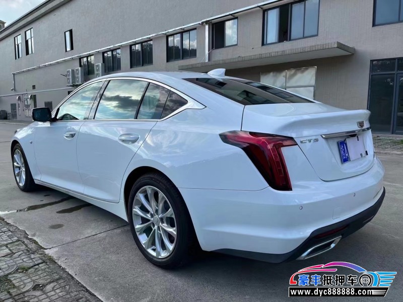 21年凯迪拉克CT5轿车抵押车出售