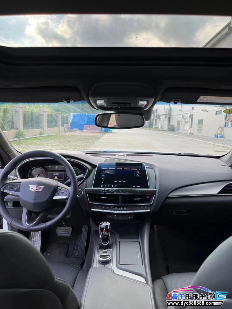 21年凯迪拉克CT5轿车抵押车出售