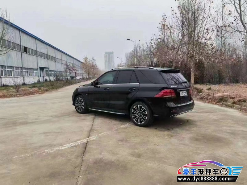 18年奔驰GLE轿车抵押车出售