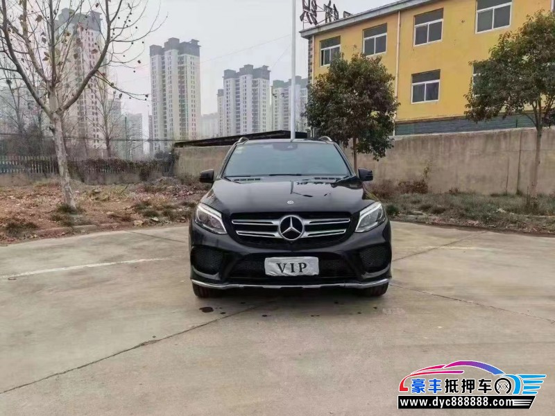 18年奔驰GLE轿车抵押车出售