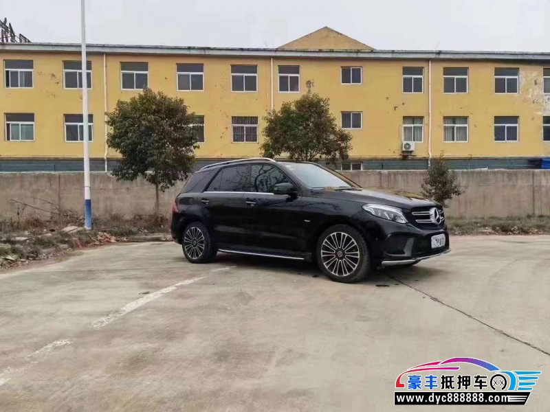 18年奔驰GLE轿车抵押车出售