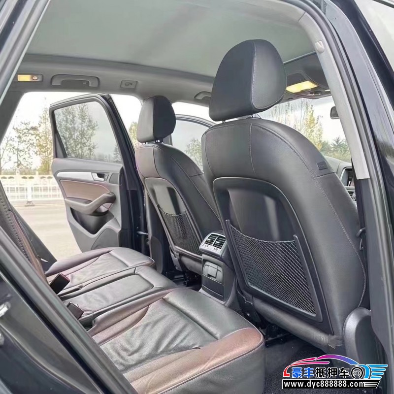 17年奥迪Q5轿车抵押车出售