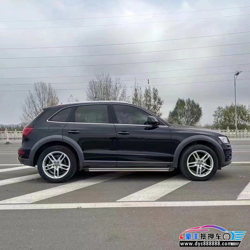 17年奥迪Q5轿车抵押车出售