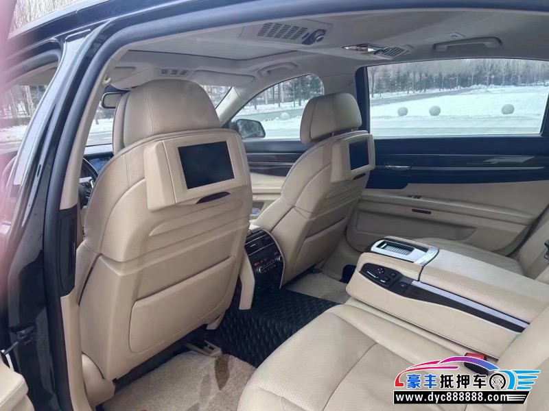 11年宝马7系轿车抵押车出售