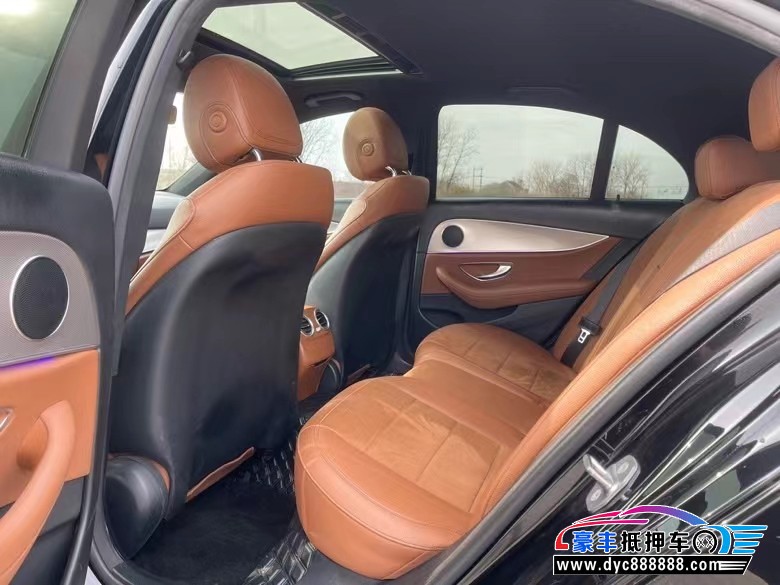 18年奔驰E轿车抵押车出售