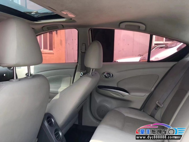 11年日产阳光轿车抵押车出售