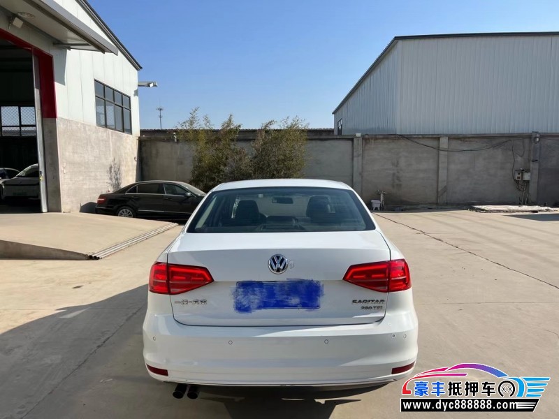 17年大众速腾轿车抵押车出售