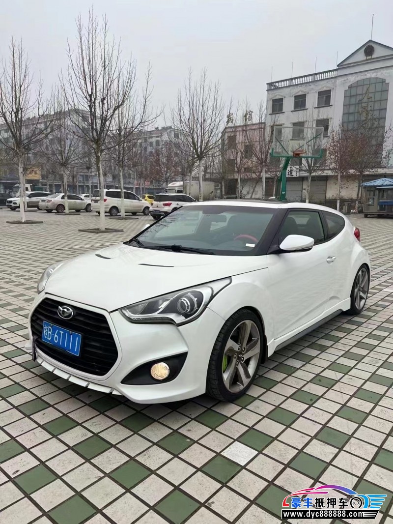 13年现代飞思轿车抵押车出售