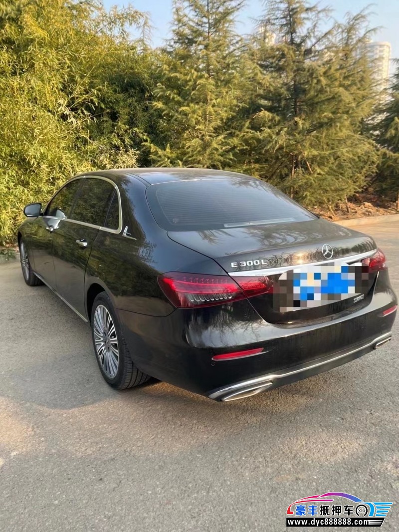 21年奔驰E轿车抵押车出售