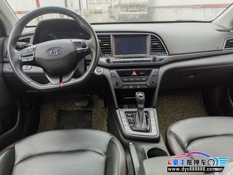 19年现代领动轿车抵押车出售